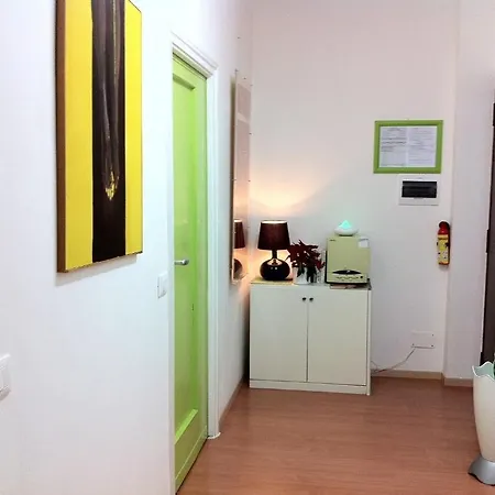 Nocleg ze śniadaniem At 2*